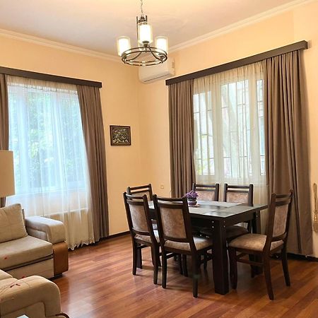 Apartment Amaghleba Тбилиси Екстериор снимка